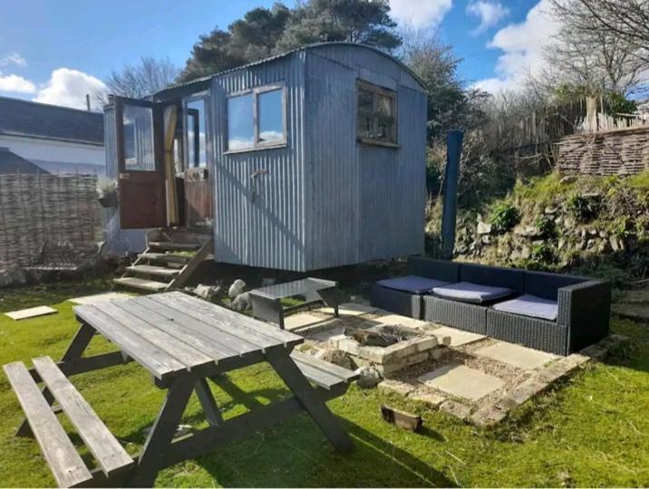 Treguth Glamping Unique Experience - Themed Huts Saint Day