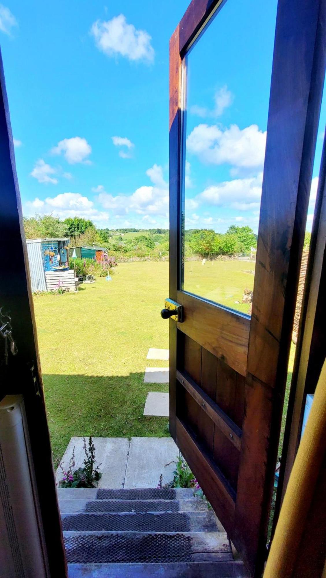 Campsite Treguth Glamping Unique Experience - Themed Huts *